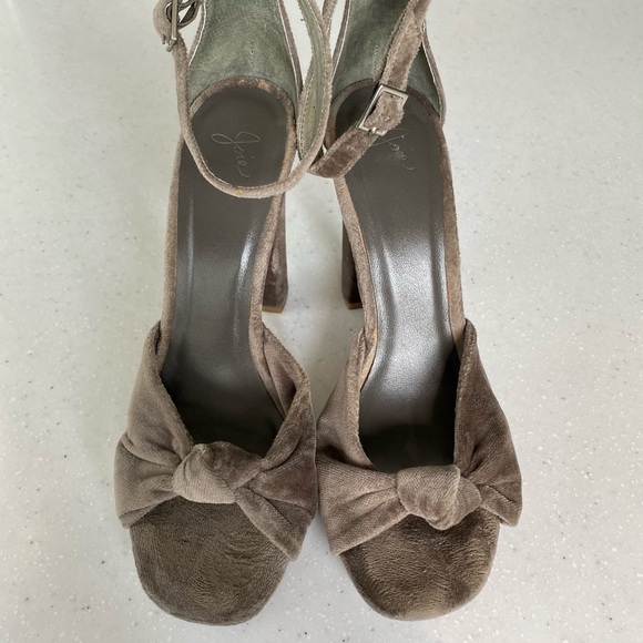 Joie Gray Velvet Twist Strap Heels - Picture 3 of 9
